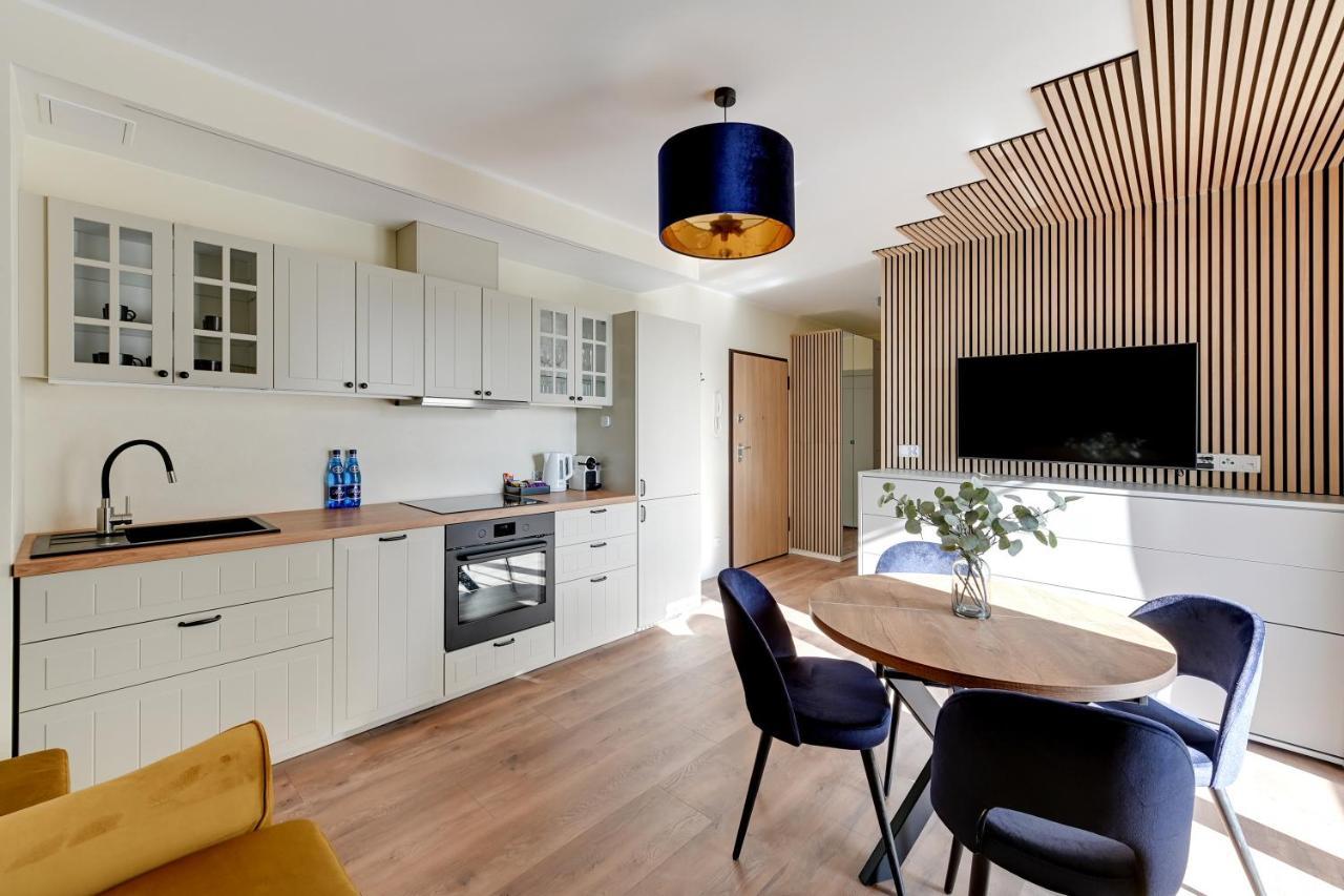 Aura 40 City Center By Downtown Apartments 그단스크 외부 사진